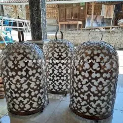 Lampu Tabung Anyaman dan Ukir Tembaga Kuningan